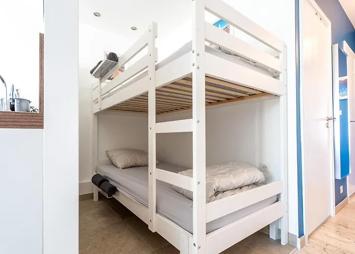 Azzuro - Mare E Terrazza Apartment *